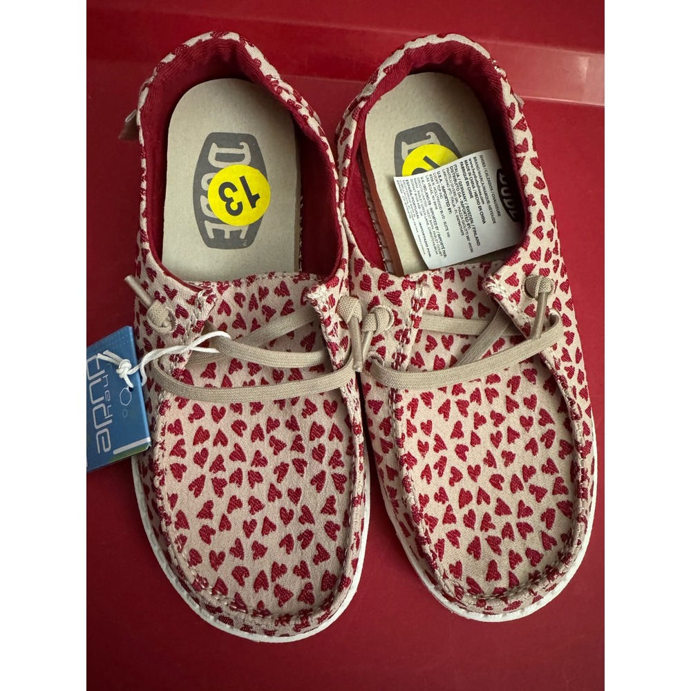 Hey Dude Wendy Youth Love, Tan Red Heart Canvas Slip On, Kids Size 13 40105-265
